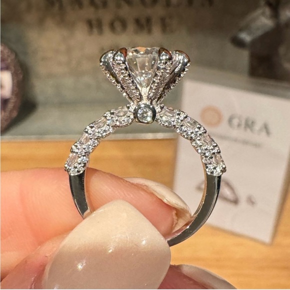 Jewelry - 3 Carat Moissanite Ring Size 6